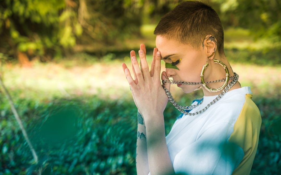 Apaiser ses émotions avec Sandrine Garcia, hypnothérapeute